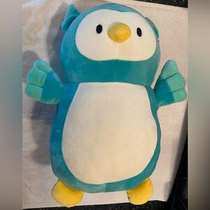 Squishmallow HugMees Winston 14”